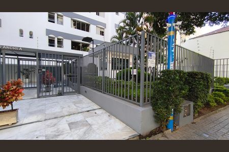 Apartamento para alugar com 139m², 2 quartos e 1 vagaFachada + Plaquinha