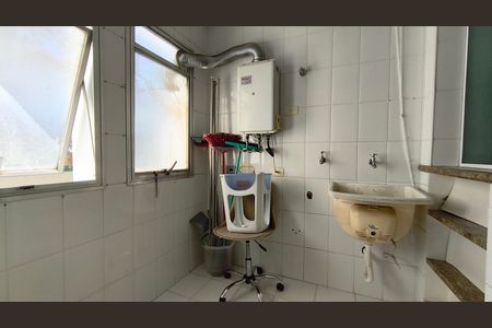 Apartamento para alugar com 139m², 2 quartos e 1 vagaÁrea de Serviço