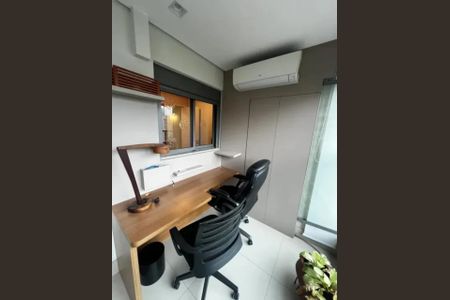 Foto 02 de apartamento à venda com 2 quartos, 74m² em Indianópolis, São Paulo