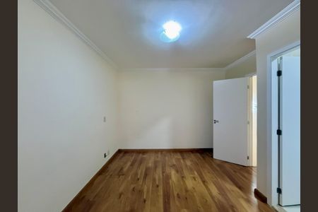 Casa de condomínio para alugar com 123m², 3 quartos e 2 vagas Casa de condomínio para alugar com 123m², 3 quartos e 2 vagasSuíte