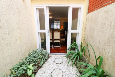 Casa à venda com 165m², 3 quartos e 2 vagasJardim de inverno