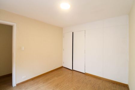 Casa à venda com 165m², 3 quartos e 2 vagasQuarto 2