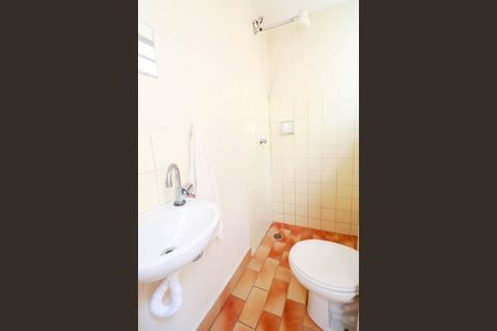 Casa à venda com 165m², 3 quartos e 2 vagasBanheiro de serviço