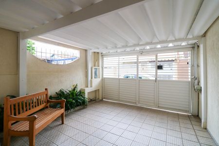 Casa à venda com 165m², 3 quartos e 2 vagasGaragem