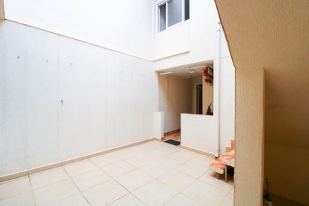 Casa à venda com 165m², 3 quartos e 2 vagasQuintal