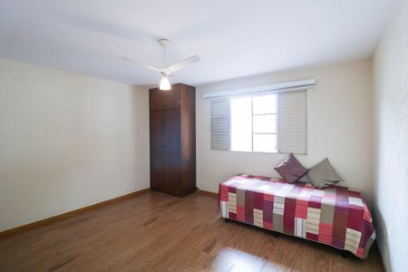 Casa à venda com 165m², 3 quartos e 2 vagasQuarto 3