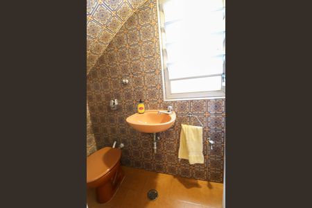 Casa à venda com 165m², 3 quartos e 2 vagasLavabo