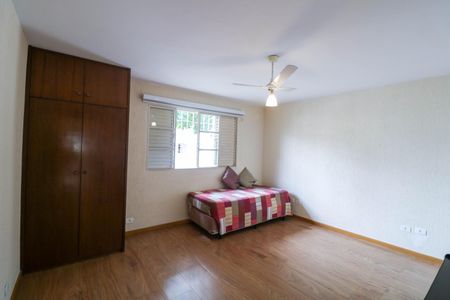 Casa à venda com 165m², 3 quartos e 2 vagasQuarto 3