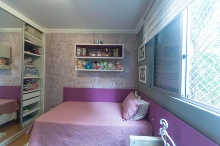 Apartamento à venda com 105m², 4 quartos e 3 vagasquarto 2