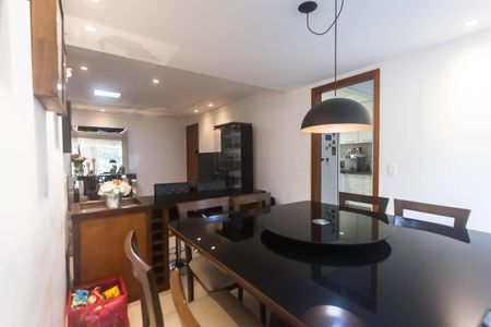 Apartamento à venda com 105m², 4 quartos e 3 vagasSala de Jantar