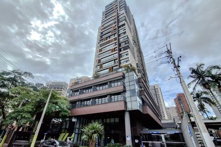 Apartamento à venda com 65m², 2 quartos e 1 vagaFachada - Plaquinha