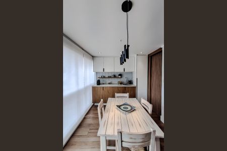 Apartamento à venda com 65m², 2 quartos e 1 vagaVaranda da Sala