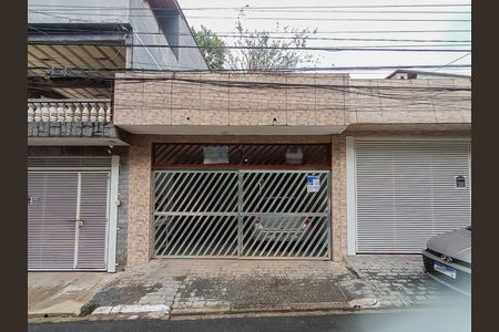 Casa à venda com 120m², 4 quartos e 2 vagasFachada