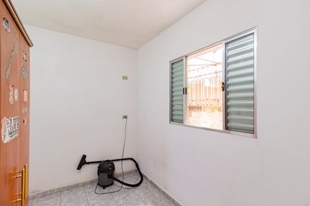 Casa à venda com 120m², 4 quartos e 2 vagasQuarto 4