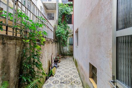 Casa à venda com 120m², 4 quartos e 2 vagasQuintal