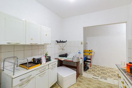 Casa à venda com 120m², 4 quartos e 2 vagasCozinha