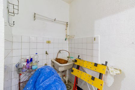 Casa à venda com 120m², 4 quartos e 2 vagasÁrea de Serviço