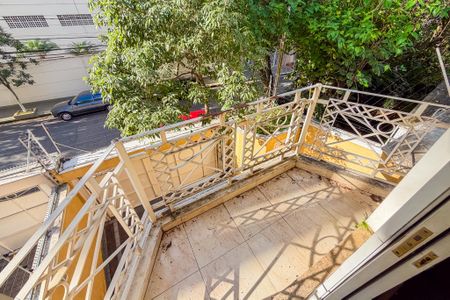 Casa para alugar com 245m², 4 quartos e 5 vagasSuíte - Varanda