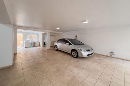 Casa para alugar com 245m², 4 quartos e 5 vagasGaragem