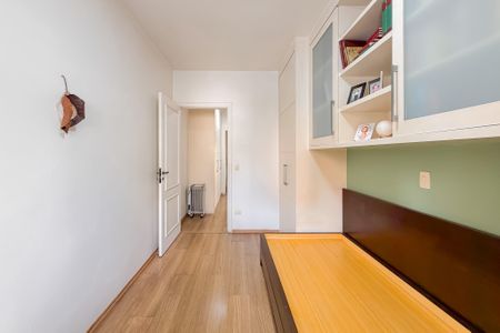 Casa para alugar com 245m², 4 quartos e 5 vagasQuarto 2