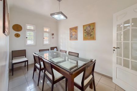 Casa para alugar com 245m², 4 quartos e 5 vagasSala de Jantar