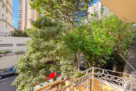 Casa para alugar com 245m², 4 quartos e 5 vagasSuíte - Varanda