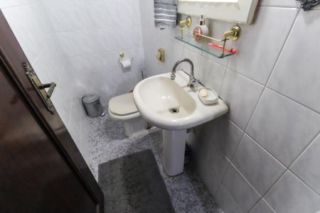 Casa para alugar com 220m², 3 quartos e 2 vagasLavabo