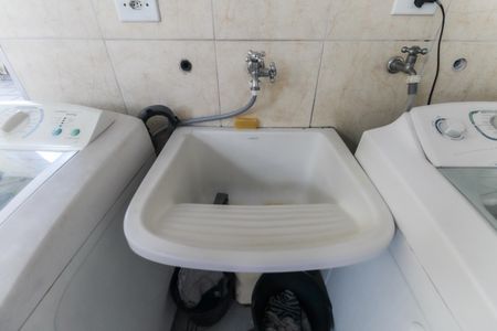 Casa para alugar com 220m², 3 quartos e 2 vagasÁrea de Serviço