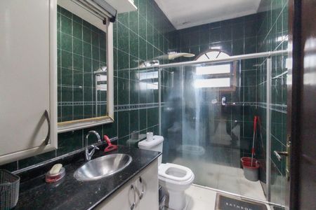 Casa para alugar com 220m², 3 quartos e 2 vagasBanheiro Social