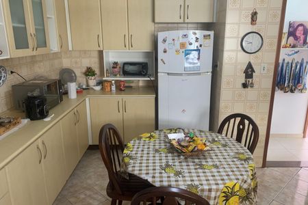 Apartamento para alugar com 79m², 2 quartos e 1 vaga Apartamento para alugar com 79m², 2 quartos e 1 vagaCozinha