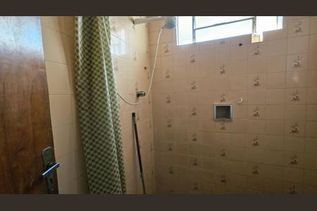 Casa à venda com 187m², 2 quartos e 1 vagaBanheiro de Serviço