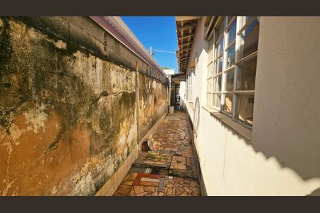 Casa à venda com 187m², 2 quartos e 1 vagaQuintal 