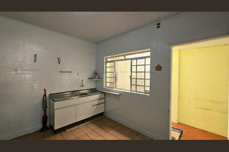 Casa à venda com 187m², 2 quartos e 1 vagaCozinha 1