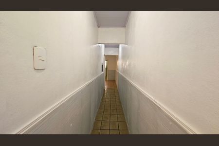 Casa à venda com 187m², 2 quartos e 1 vagaCorredor