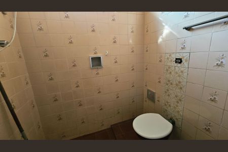 Casa à venda com 187m², 2 quartos e 1 vagaBanheiro de Serviço