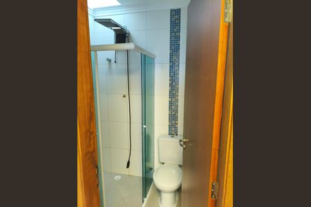 Casa para alugar com 90m², 2 quartos e 2 vagas Casa para alugar com 90m², 2 quartos e 2 vagasBanheiro