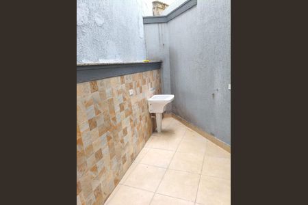 Casa para alugar com 90m², 2 quartos e 2 vagas Casa para alugar com 90m², 2 quartos e 2 vagasÁrea de serviço