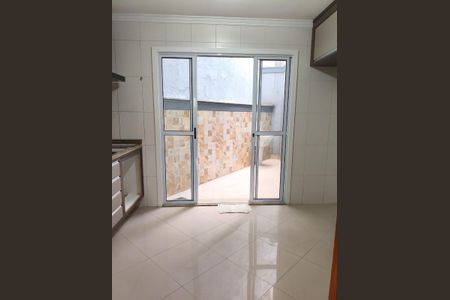 Casa para alugar com 90m², 2 quartos e 2 vagas Casa para alugar com 90m², 2 quartos e 2 vagasCozinha