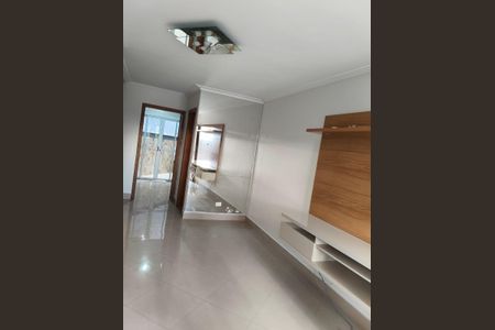 Casa para alugar com 90m², 2 quartos e 2 vagas Casa para alugar com 90m², 2 quartos e 2 vagasSala
