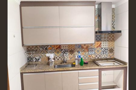 Casa para alugar com 90m², 2 quartos e 2 vagas Casa para alugar com 90m², 2 quartos e 2 vagasCozinha