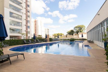 Apartamento para alugar com 160m², 4 quartos e 2 vagas Apartamento para alugar com 160m², 4 quartos e 2 vagasÁrea comum - Piscina