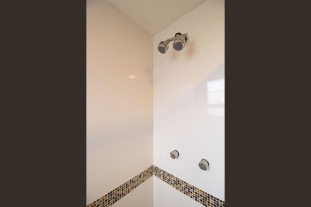 Apartamento para alugar com 160m², 4 quartos e 2 vagas Apartamento para alugar com 160m², 4 quartos e 2 vagasBanheiro da Suíte 1