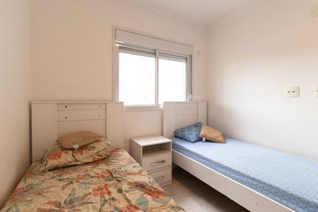 Apartamento para alugar com 160m², 4 quartos e 2 vagas Apartamento para alugar com 160m², 4 quartos e 2 vagasQuarto 1