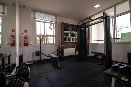 Apartamento para alugar com 160m², 4 quartos e 2 vagas Apartamento para alugar com 160m², 4 quartos e 2 vagasÁrea comum - Academia