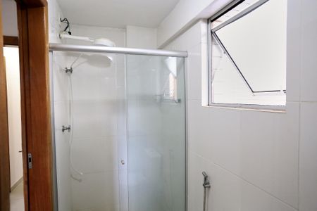 Apartamento para alugar com 158m², 2 quartos e 2 vagas Apartamento para alugar com 158m², 2 quartos e 2 vagasBanheiro da Suíte