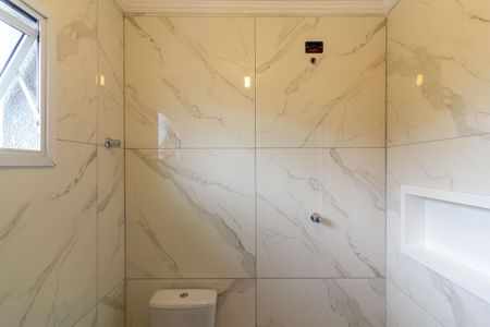 Casa de condomínio à venda com 135m², 3 quartos e 2 vagasBanheiro Social