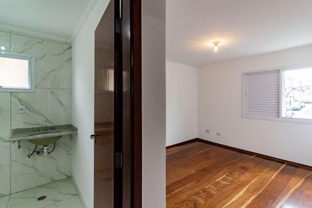 Casa de condomínio à venda com 135m², 3 quartos e 2 vagasQuarto 3 - Suíte