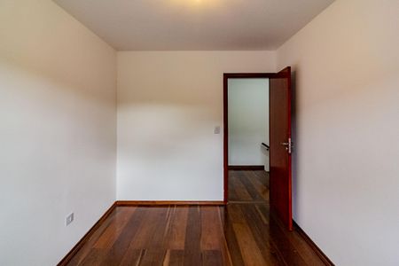 Casa de condomínio à venda com 135m², 3 quartos e 2 vagasQuarto 1