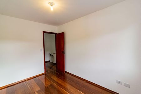 Casa de condomínio à venda com 135m², 3 quartos e 2 vagasQuarto 1