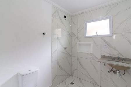 Casa de condomínio à venda com 135m², 3 quartos e 2 vagasBanheiro Suíte